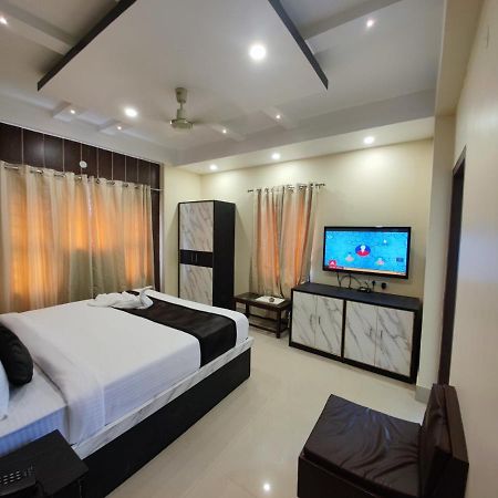 Hotel Swastik Regency Shiliguri Exterior foto