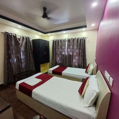 Hotel Swastik Regency Shiliguri Exterior foto